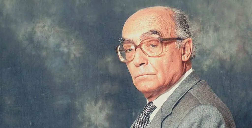 escritores portugueses