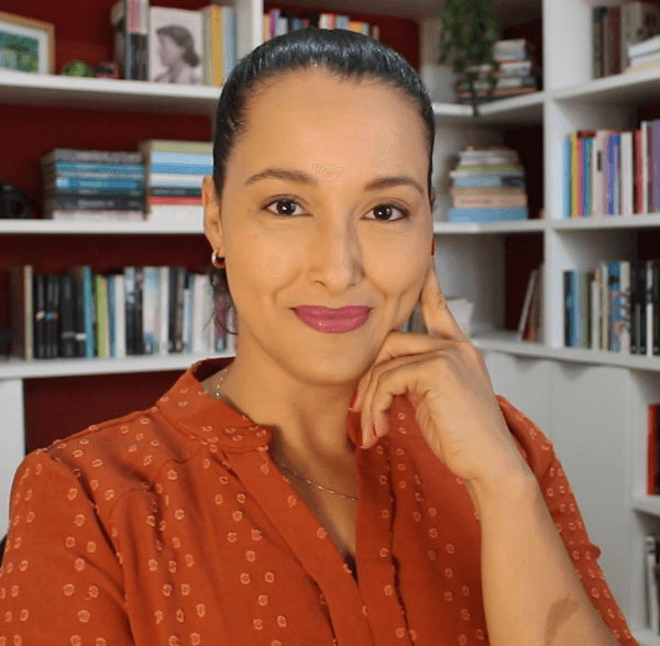 Foto em destaque de Francine Ramos para o Clube de Leitura Livro&Café